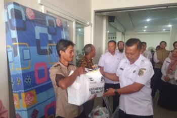 Kemensos salurkan 126 paket bansos untuk Tulungagung