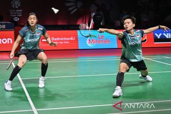 Tiwi/Fadia lolos ke babak 16 besar