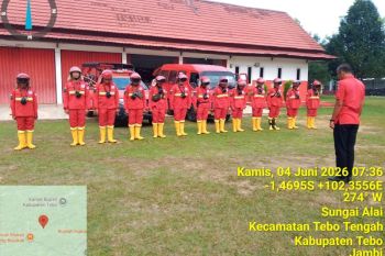 Bantu pemadaman di Riau, Manggala Agni Jambi bergerak ke Tanjung Kapal Rupat