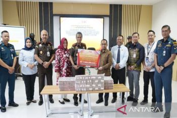 High Prosecutor recovers Rp7 billion state funds from Pulau Laut Bridge incident