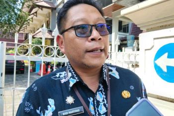 BPBD Mataram distribusi karung pasir antisipasi rob susulan