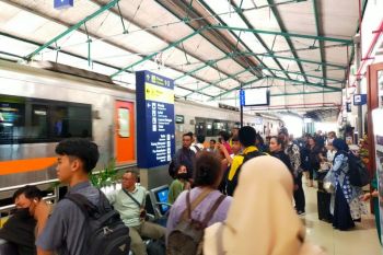 KAI minta penumpang perhatikan perubahan akses jalan Stasiun Kediri