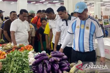 Lakukan edukasi, Gubernur Maluku kampanye pola hidup sehat bagi masyarakat di Ambon