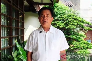 Menko Yusril ungkap masih banyak pungli dilakukan jajaran birokrasi