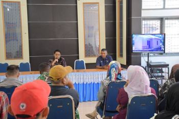 PT Semen Padang sosialisasikan Sepablock untuk penerima Huntap Mandiri BNPB di Padang Panjang
