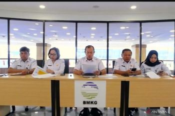 BMKG deteksi tsunami hingga 18 cm di Sulut dan Maluku Utara