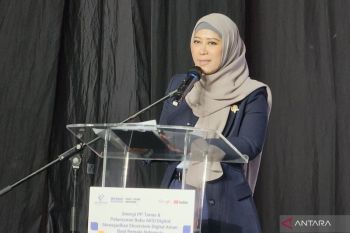 Minister asks parents to aware on four digital risks for children