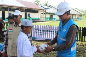 YBM PLN UID Kalselteng salurkan 130 paket kurban untuk warga prasejahtera di Kapuas