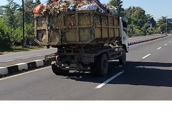 DLH Mataram mendapat tambahan truk pengangkut sampah