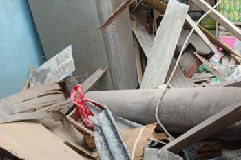 Tabung oksigen di pengisian gas Cilincing meledak, timpa rumah warga