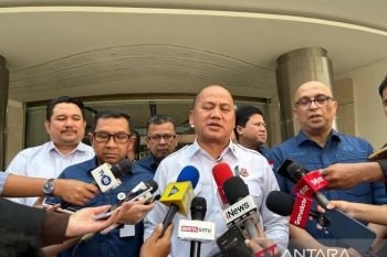 Kejagung geledah kantor dan kediaman tersangka kasus MBG