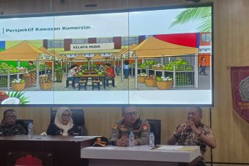 PKL di sekitar Benteng Roterdam direlokasi ke Pasar Baru Makassar