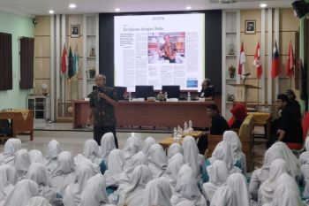 Menyulap ide receh menjadi esai keren