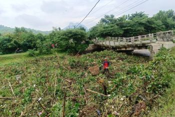 Pemkab Tulungagung segera bangun kembali Jembatan Junjung