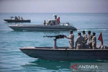 Iran beri peringatan terhadap upaya lintasi Selat Hormuz tanpa izin