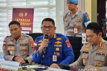 Polisi menetapkan dua tersangka penyelundupan sembilan WNA Uzbekistan