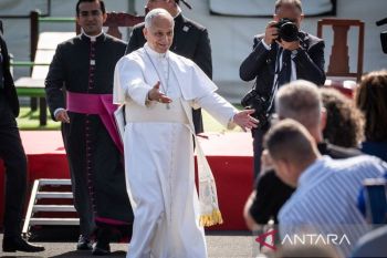 Paus Leo desak Eropa dan AS tangani migrasi dengan rasa solidaritas