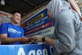 Dari konter pulsa sederhana menjadi andalan Mini ATM warga: Kisah Arya menjawab kebutuhan layanan keuangan di Deli Serdang