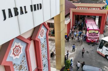 Bea Cukai layani jamaah haji registrasi IMEI setibanya di Padang