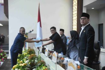 Rapat Paripurna  DPRD Lampung tetapkan perubahan Propemperda tahun 2026 perkuat agenda legislasi daerah