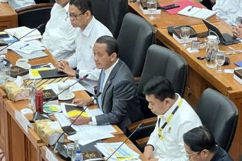 Bahlil usulkan anggaran Rp815 miliar untuk program kompor listrik
