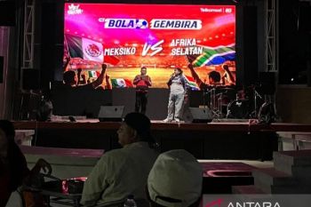 Telkomsel hadirkan Nonton Bareng Bola Gembira MAXStream TV