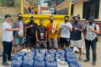 Polisi menggagalkan penyelundupan 750 liter BBM bersubsidi ke Rote Ndao
