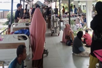 Pasien RS Anuntaloko Parigi Moutong dievakuasi akibat gempa magnitudo 6,7