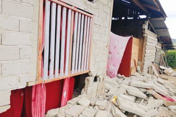 Wagub-Sulteng tinjau warga terdampak gempa bumi di Sigi