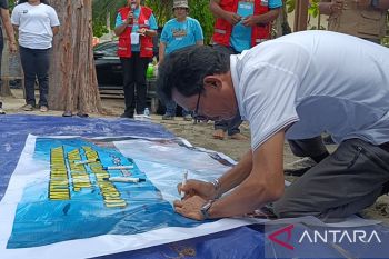 Pemprov Papua tegaskan rehabilitasi terumbu karang pulihkan ekosistem perairan