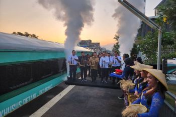 KAI Daop 2: Pertumbuhan penumpang KA Cikuray tembus 1,1 juta sejak Maret 2022