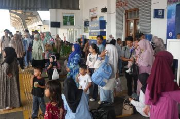Okupansi KA Pariaman Ekspres meningkat hingga 138 persen saat libur tahun baru islam