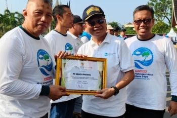 Dukung Aksi Iklim, PT Semen Padang raih penghargaan dari Pemprov Sumbar