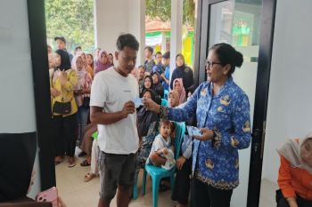 Batang permudah layanan adminduk melalui program Bulan Lintang