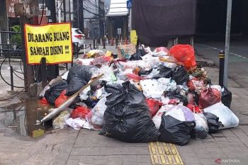 Sudin LH Jaksel: Buang sampah sembarangan bisa kena denda Rp500 ribu