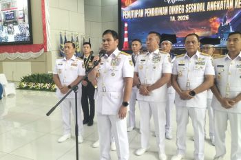 Gajah Mada dan Panglima Soedirman diajukan jadi nama kapal induk RI