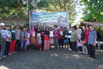Milad ke-46, UMMAT salurkan ratusan paket sembako untuk warga di Lombok Barat