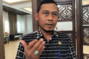 Dinsos Mataram memberikan bimtek ratusan agen Perlinsos bansos digital