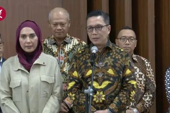 Resmi jabat Dirut Bursa Efek, Jeffrey Hendrik lanjutkan reformasi pasar modal