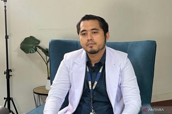Angkat beban membantu metabolisme tulang seiring efek penuaan