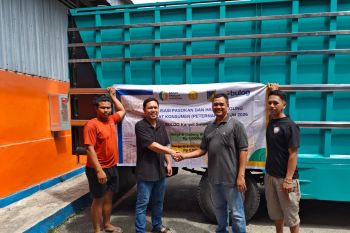 Bulog-Sulteng salurkan 100 ton jagung Program SPHP bantu peternak