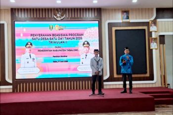 Kalsel kemarin dari beasiswa santri hingga transformasi digital UMKM