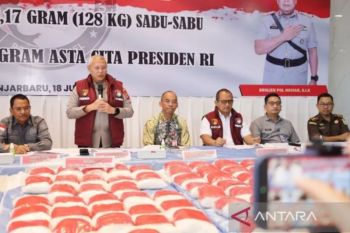 Polhukam kemarin dari peredaran 128 kg sabu hingga balap liar