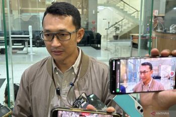 Kasus pemerasan WNA bergulir, KPK periksa lima pegawai Imigrasi
