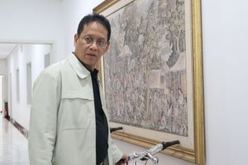 Menkeu Purbaya yakinkan pendanaan dari AIIB adalah pinjaman normal