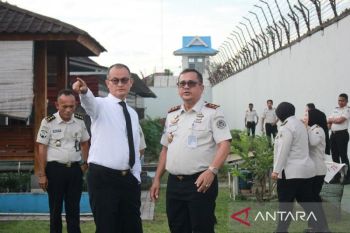 Kunjungan Kakanwil Ditjenpas Riau perkuat komitmen Lapas Pekanbaru dalam keamanan dan pembinaan Warga Binaan