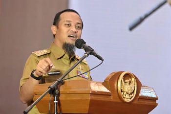 Pemprov Sulsel gandeng TNI percepat pembangunan RLH di  Panyangkalang Takalar
