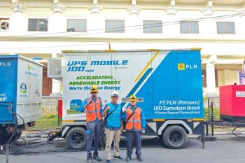 PLN Pastikan Jam Gadang Tetap Bersinar, Perayaan 100 Tahun Berlangsung Sukses Tanpa Gangguan Listrik