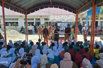 Mendikdasmen: Bahasa inggis jadi mata pelajaran wajib 2027