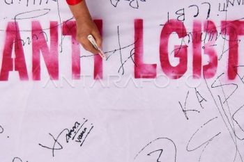 Deklarasi anti LGBT di Padang
